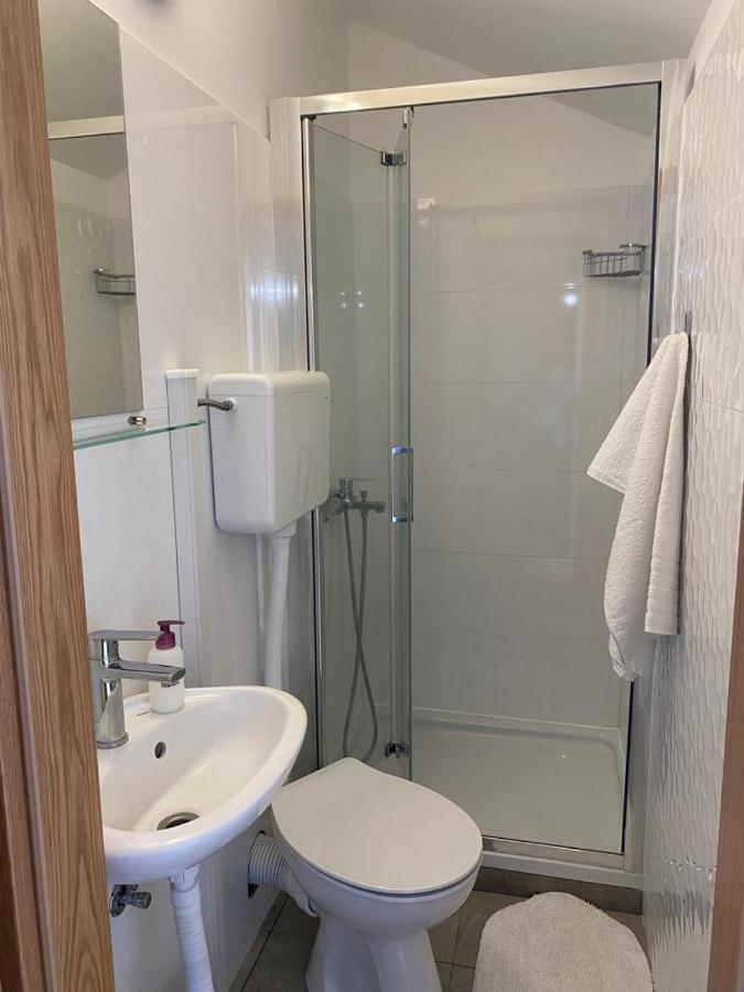Apartment Vucica Sevid Ngoại thất bức ảnh