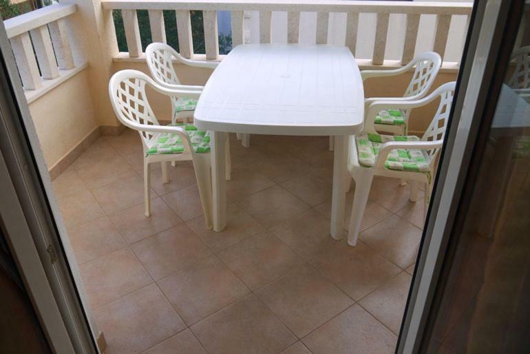 Apartment Vucica Sevid Ngoại thất bức ảnh