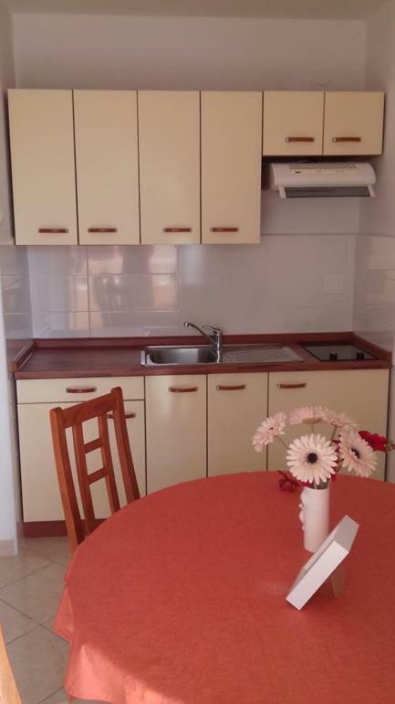 Apartment Vucica Sevid Ngoại thất bức ảnh